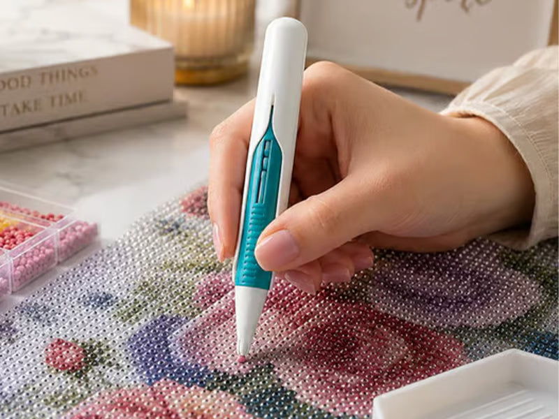 🔥 Last Day 60% OFF – 💎 Automatic Diamond Painting Bead Dispenser Pen & Tray Set