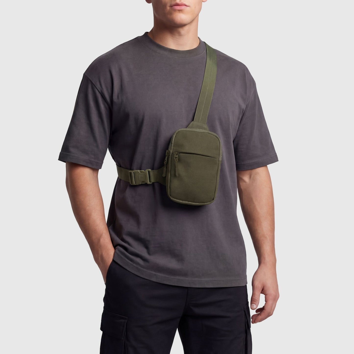 🔥🔥Upgraded Travel Sling Bag 2.0 – Anti-Theft & 500D Durability
